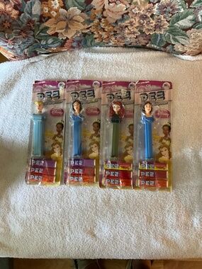 NWT Disney Princess Pez Candy & Dispenser Lot of 4